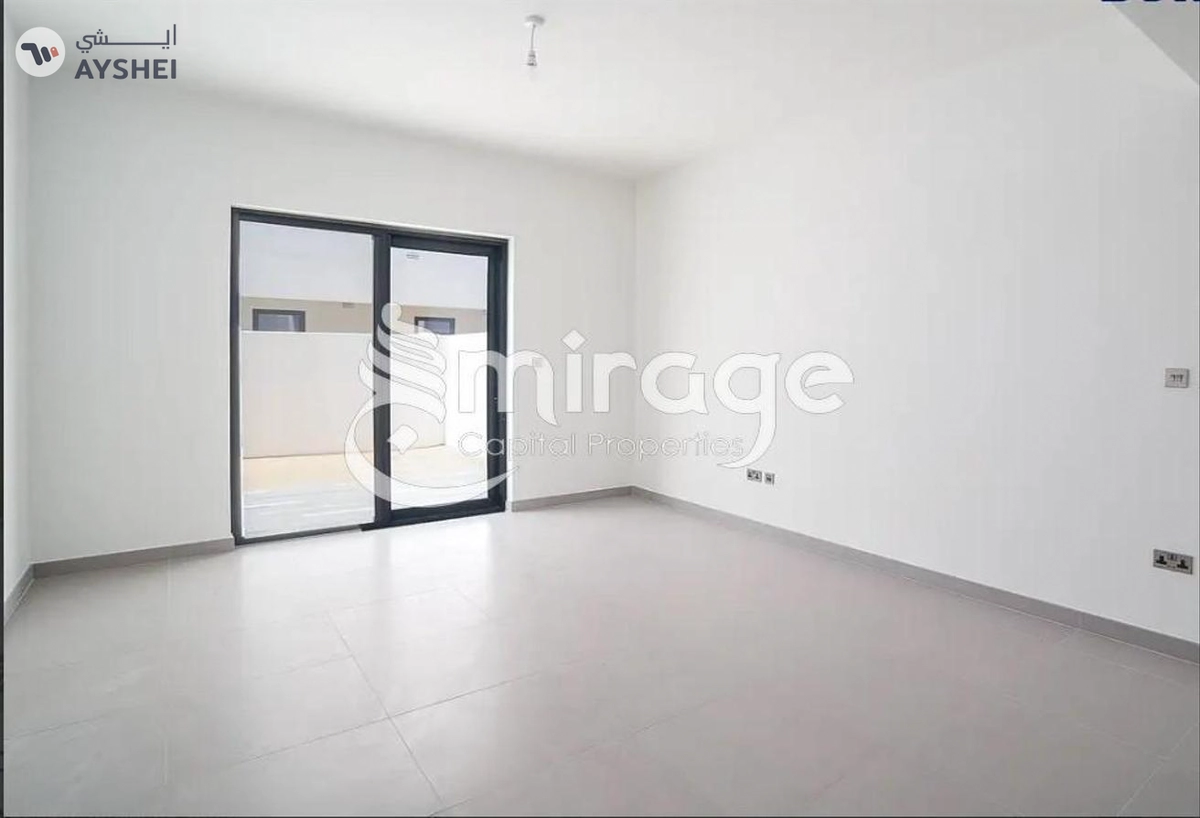 TOWNHOUSE FOR SALE IN NOYA 1, NOYA