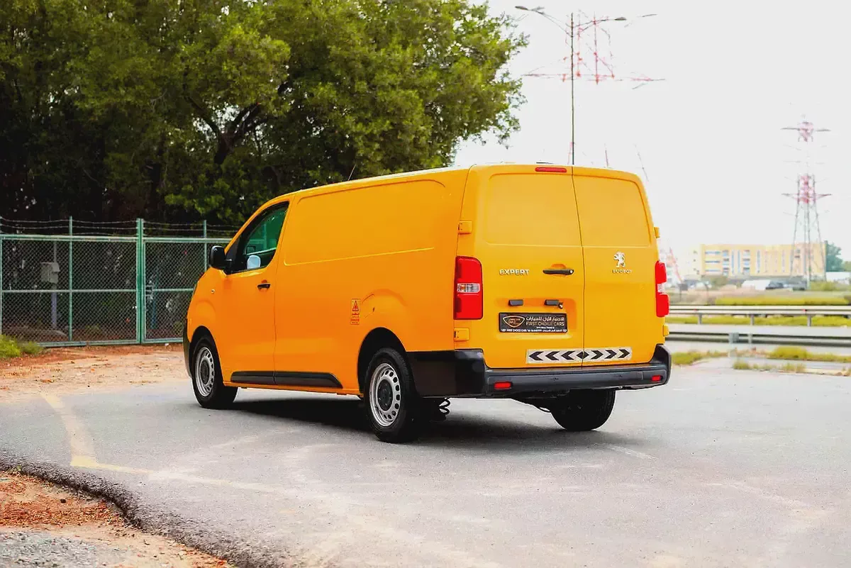 Peugeot Expert | Delivery Van | Manual Diesel | GCC Specs | Ref#P24052-3-3