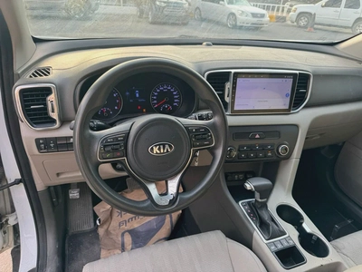 KIA SPORTAGE-9