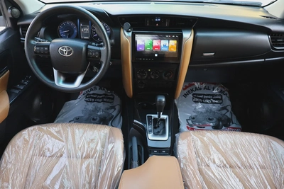 Toyota Fortuner-2021-89000KM-GCC SPECS-EXCELLENT CONDITION-13