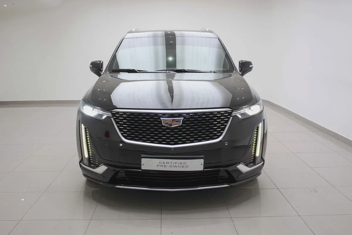 2022 Cadillac XT6 Premium Luxury - GCC Specs - Excellent Condition-1-1