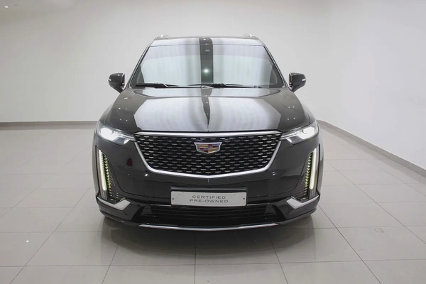2022 Cadillac XT6 Premium Luxury - GCC Specs - Excellent Condition