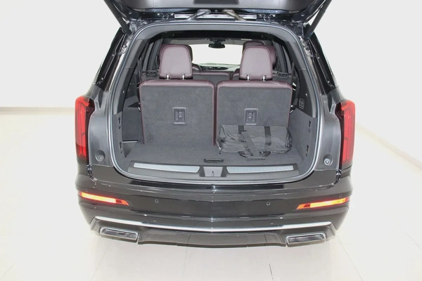 2022 Cadillac XT6 Premium Luxury - GCC Specs - Excellent Condition