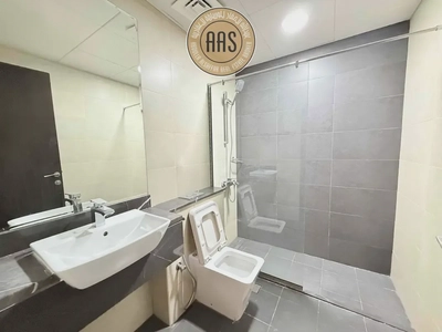 SPACIOUS & ELEGANT 2BHK | STORAGE AREA | ALL AMENITIES PARKING-4