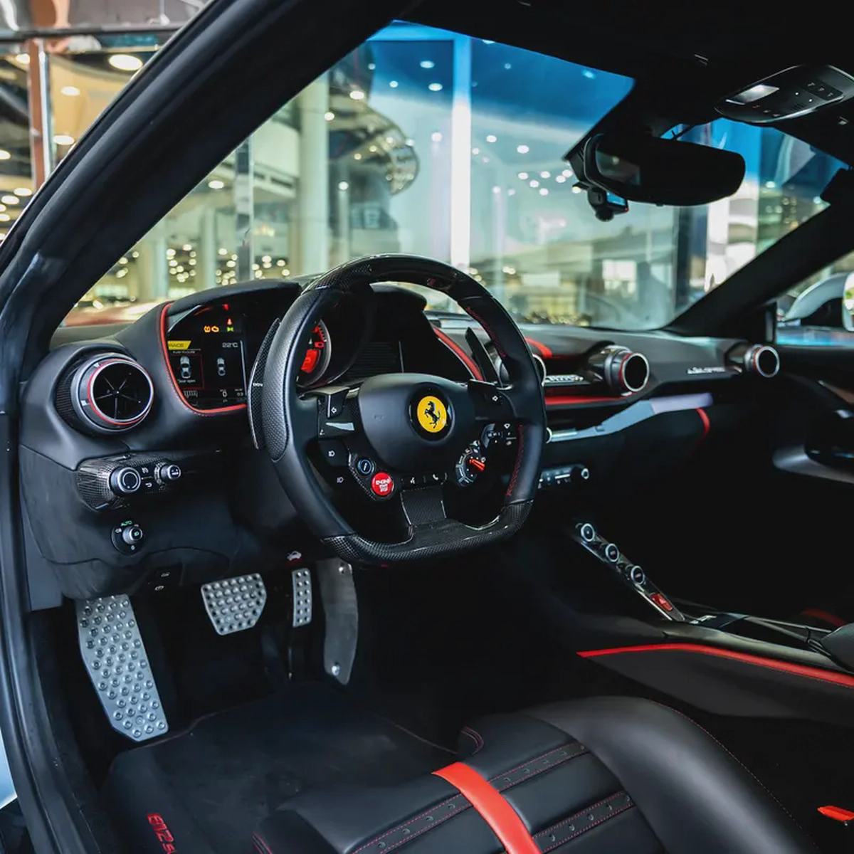 2018  FERRARI  812  SUPERFAST  DONE 5000KM-7-7