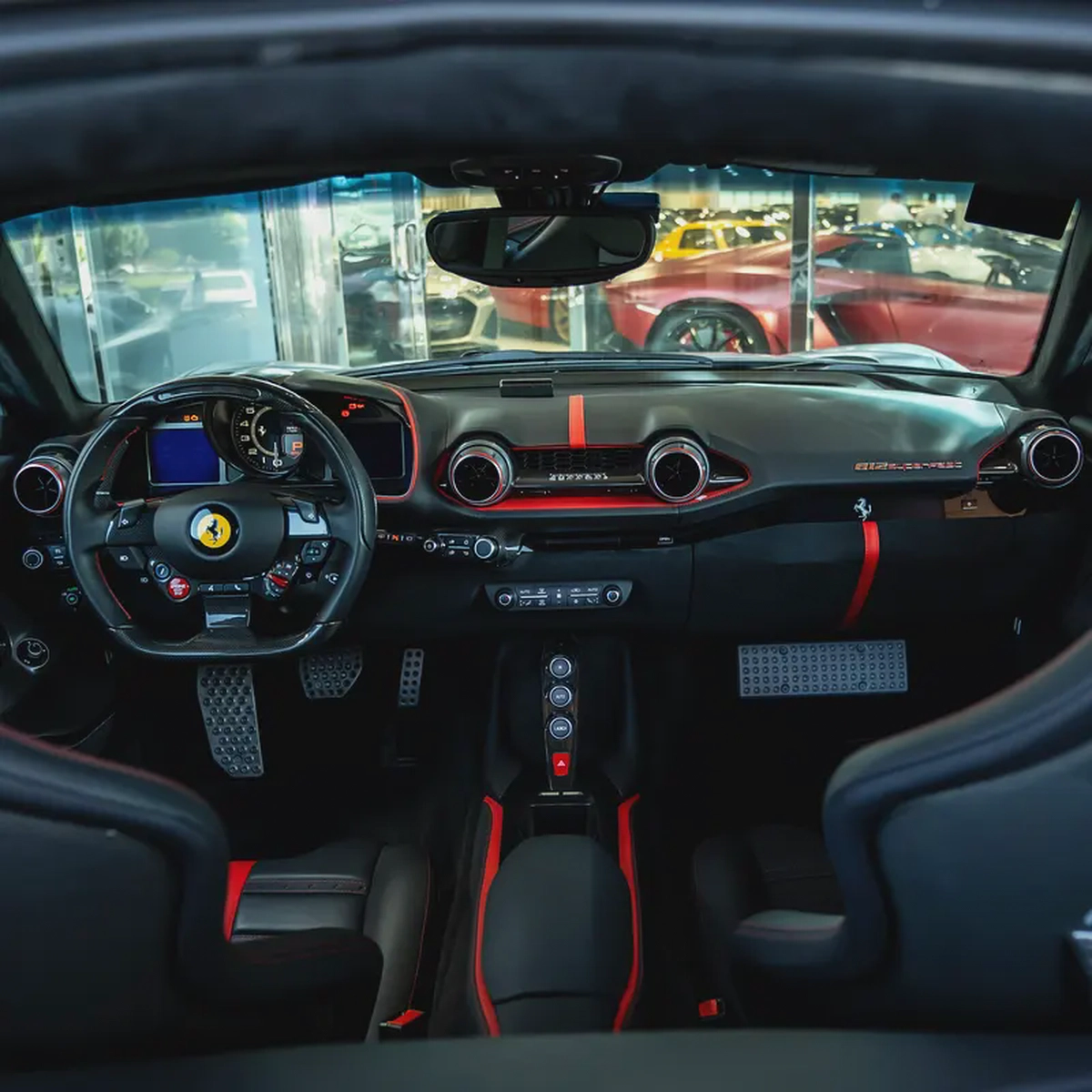 2018  FERRARI  812  SUPERFAST  DONE 5000KM-12-12