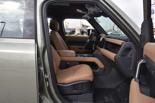 LAND ROVER DEFENDER P400 XDYNAMIC HSE 2025 | GREEN