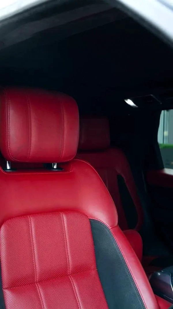 2020 Land Rover Range Rover Sport SE - American Specs
