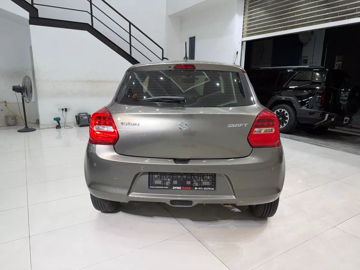 2023 Suzuki Swift GL Hatchback 1.2L V4 // EMI Starting from 640 AED-4-4