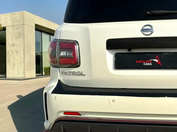 AED 1,350 P.M | 0% DOWN PAYMENT | NISSAN PATROL XE | 4.0L V6 4WD