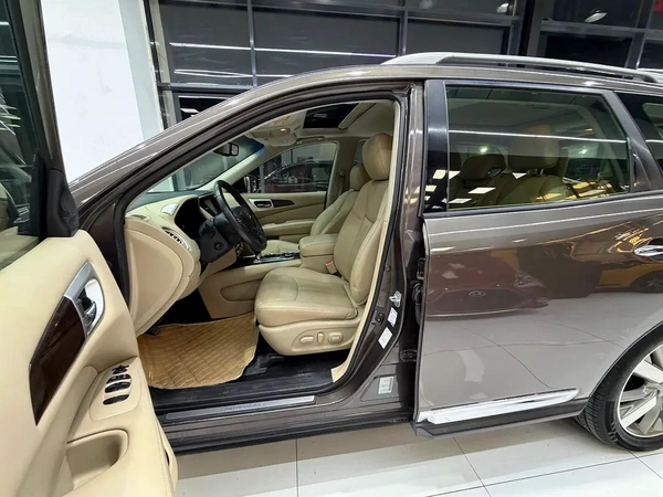 Nissan Pathfinder SV 2016 GCC Specs - original paint