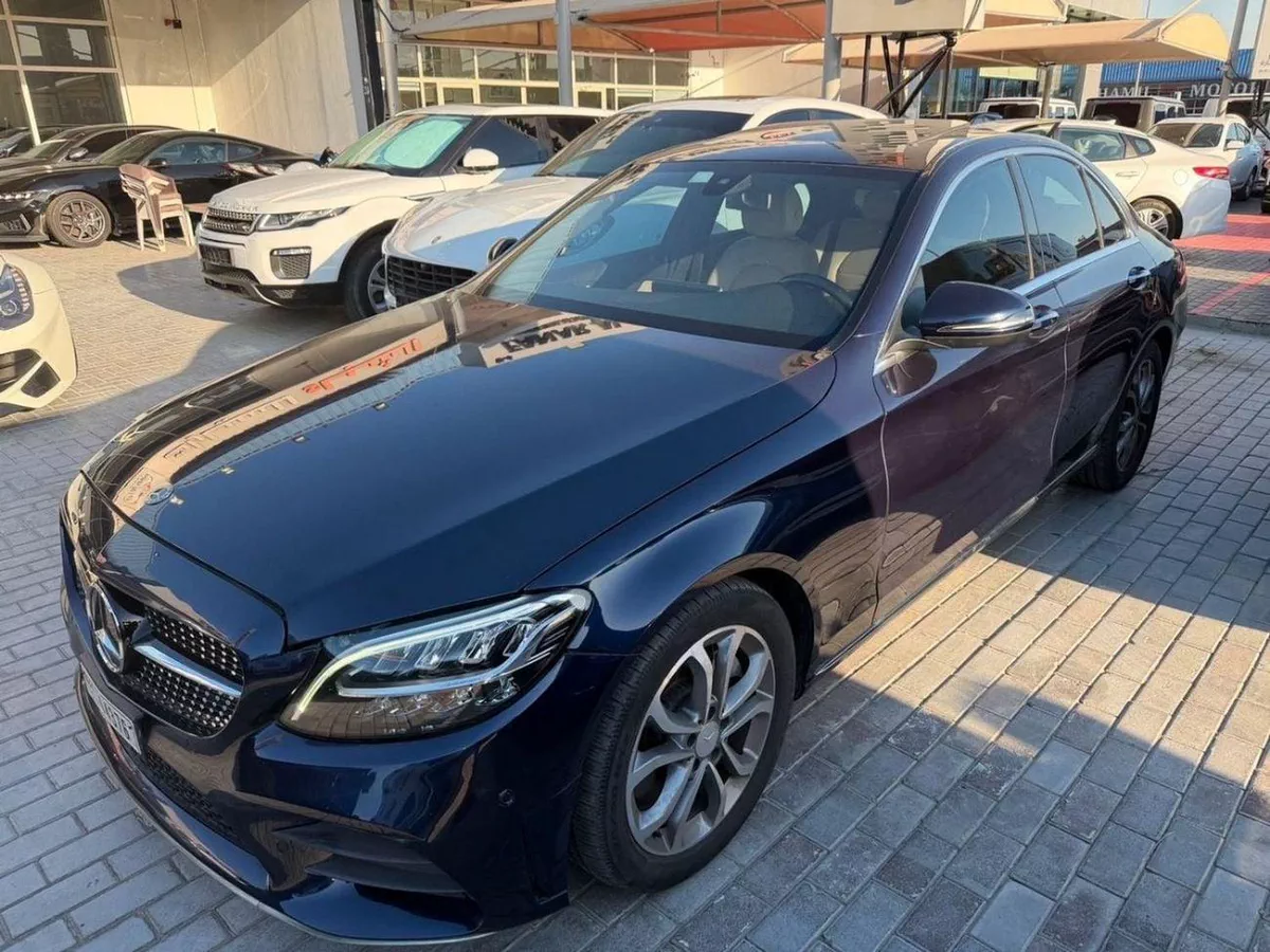 Mercedes Benz 300 AMG 2019 USA specs