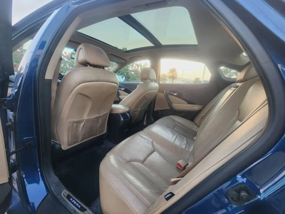 Hyundai Azera 2015  Panoramic sunroof  V6 3.0L|| GCC specs || well maintained-10