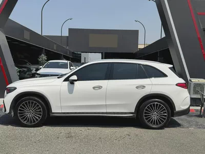 Mercedes-Benz GLC 300 4MATIC | 2024 | Korean Import | White-3