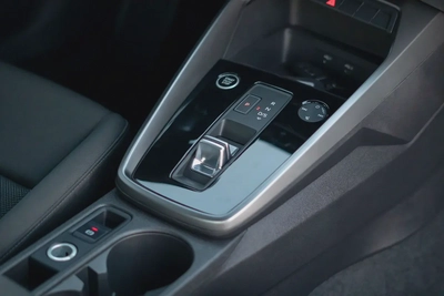 AUDI A3 2022-8