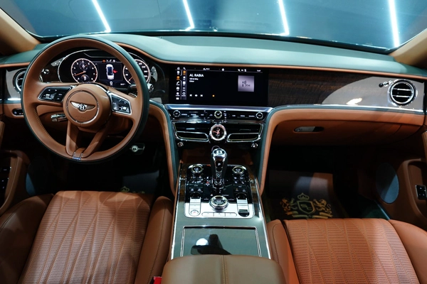 Bentley Continental Flying Spur V8 2022
