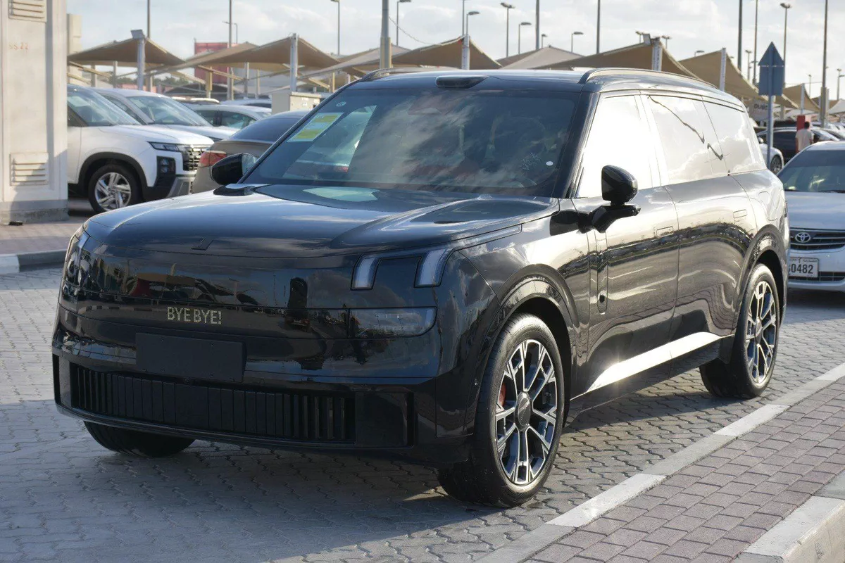 LYNK & CO 900 EMP 2025 | BLACK LIKE-10-10