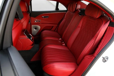 BENTLEY FLYING SPUR W12 FIRST EDITION - 2020 - GCC - FULLY LOADED - AMAZING CONDITION-2