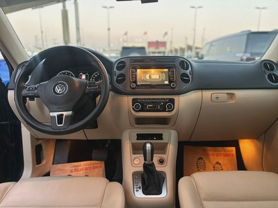 Volkswagen Tiguan Highline | TSI 4Motion | 2016 | GCC | 91,000 km | Blue / Beige | Single Owner-3