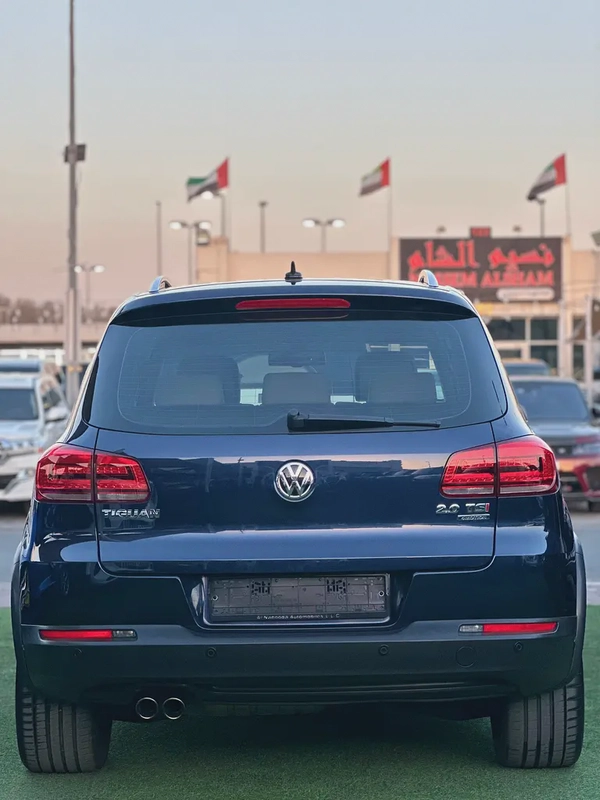 Volkswagen Tiguan Highline | TSI 4Motion | 2016 | GCC | 91,000 km | Blue / Beige | Single Owner