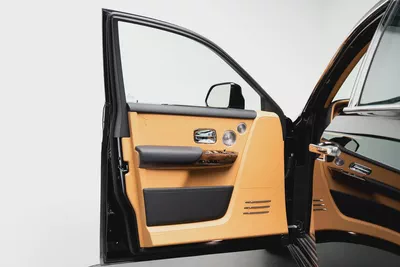 2025 Rolls-Royce Phantom Standard | GCC Specs | Immaculate Condition-7