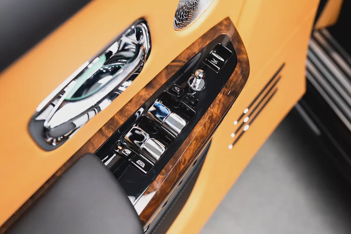 2025 Rolls-Royce Phantom Standard | GCC Specs | Immaculate Condition-14-14