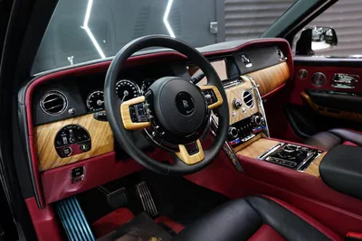 Rolls-Royce Cullinan-12