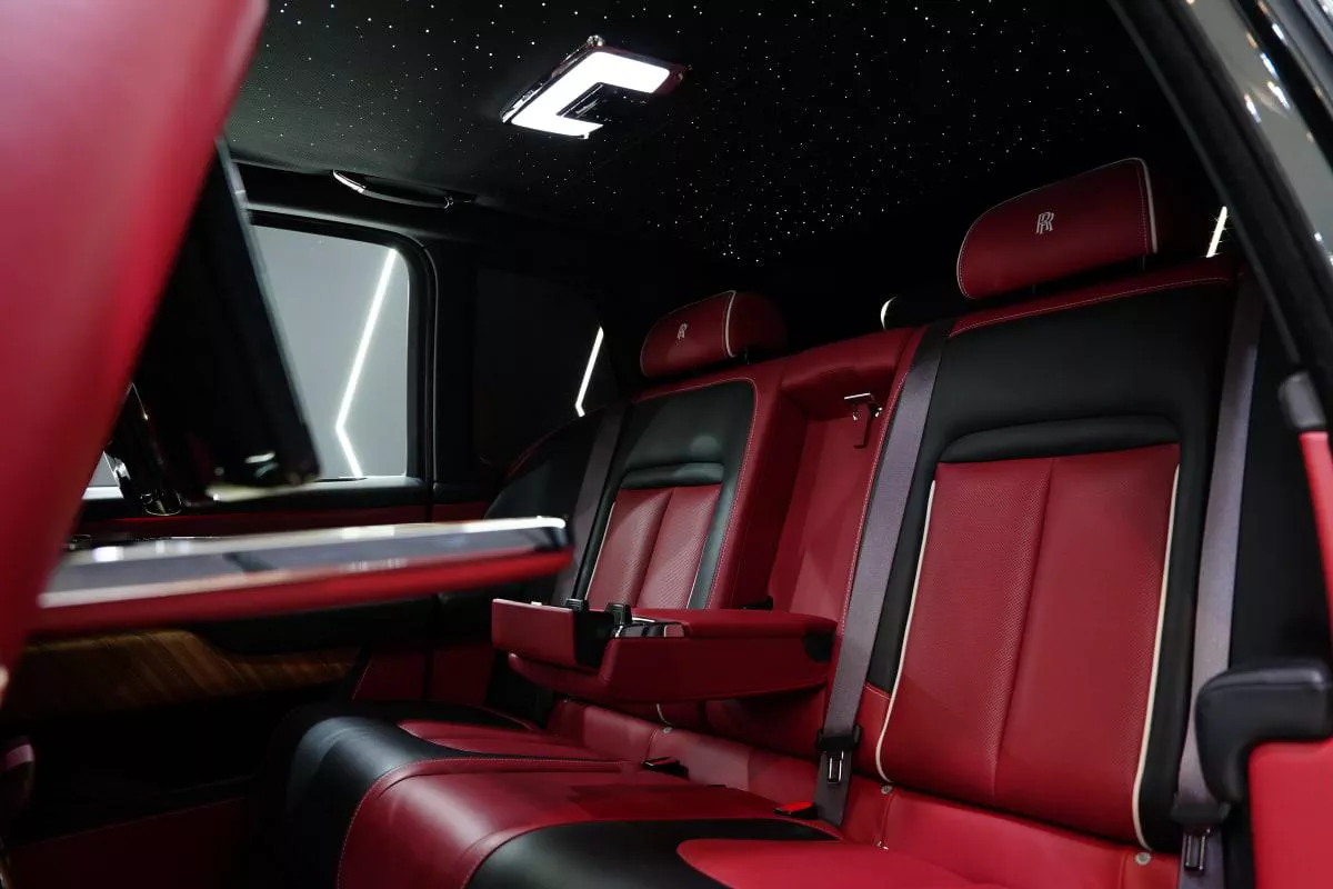 Rolls-Royce Cullinan-17-17