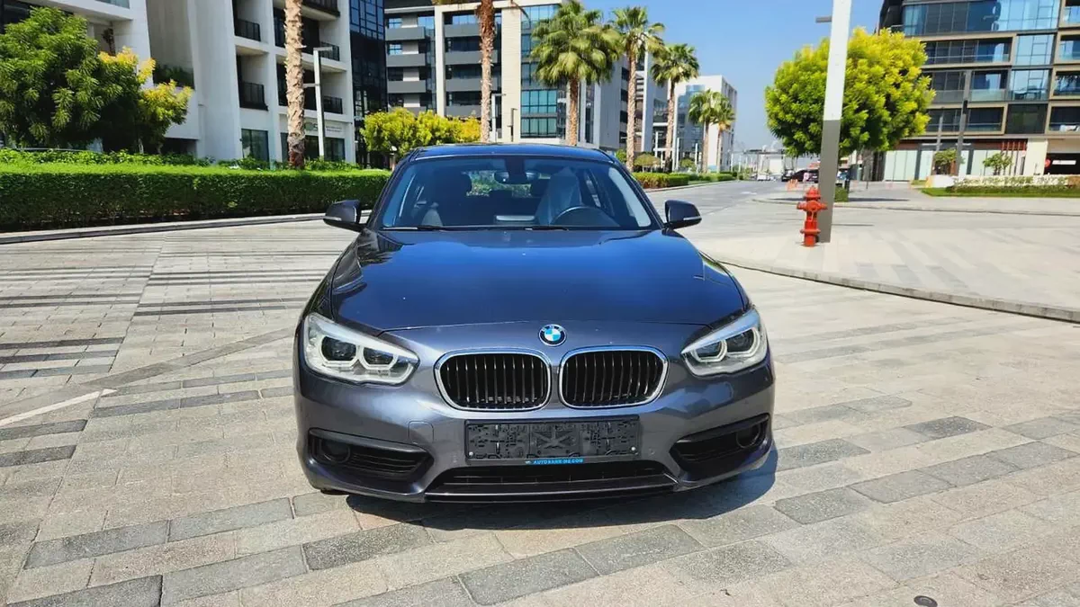 2019 BMW 120||DIGITAL SPEEDOMETER|| CARPLAY || FULL AGENCY SERVICES||  ACCIDENT FREE ORIGINAL PAINT-4-4