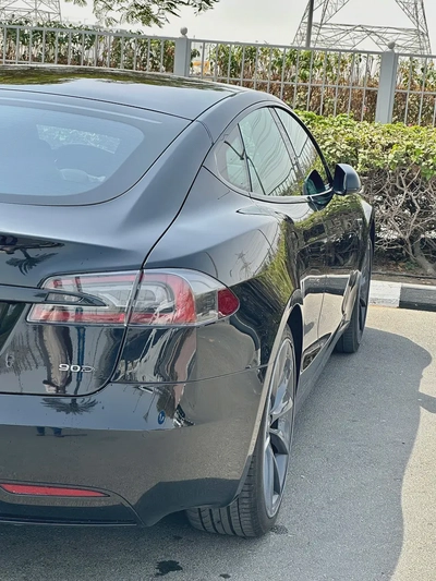 2017 Tesla Model S 90D - GCC Specs-16