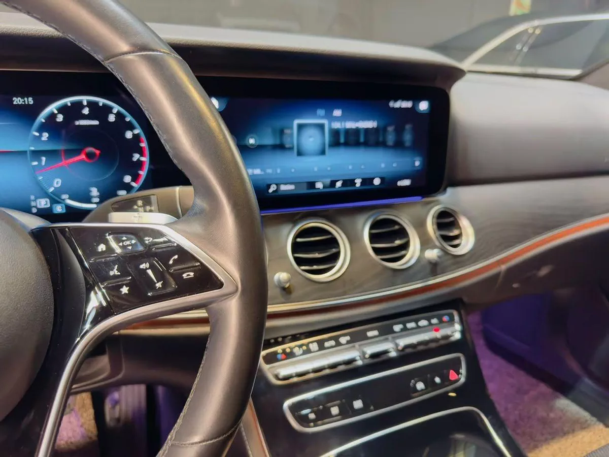 Mercedes Benz E250 STANDARD-9-0