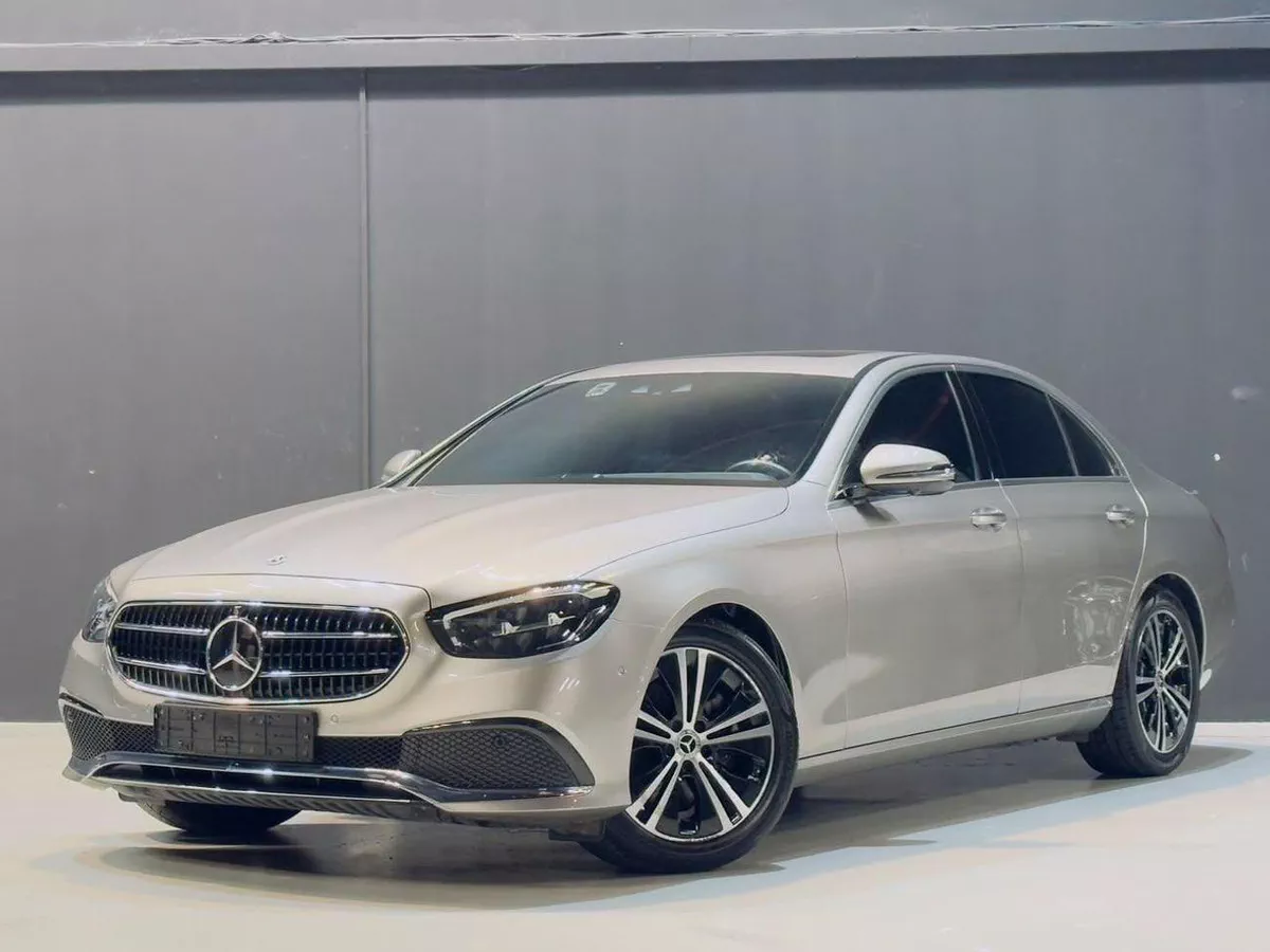 Mercedes Benz E250 STANDARD