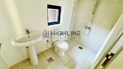 Modern 3 Bedroom Villa in Damac Hills-11