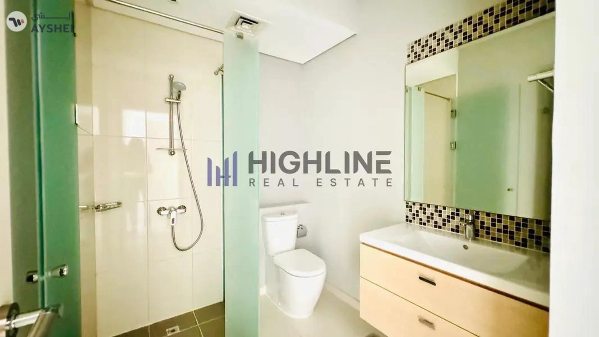 Modern 3 Bedroom Villa in Damac Hills-8-8
