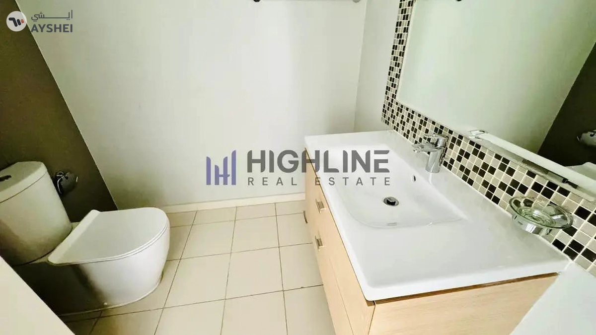 Modern 3 Bedroom Villa in Damac Hills-10-10