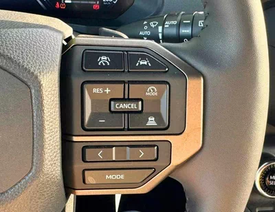 Toyota Prado ADVENTURE TURBO || DUAL TONE || 2.4L PETROL V4 | RADAR | 360*CAMERA | SUNROOF | LEATHER WITH PWR SEA-18