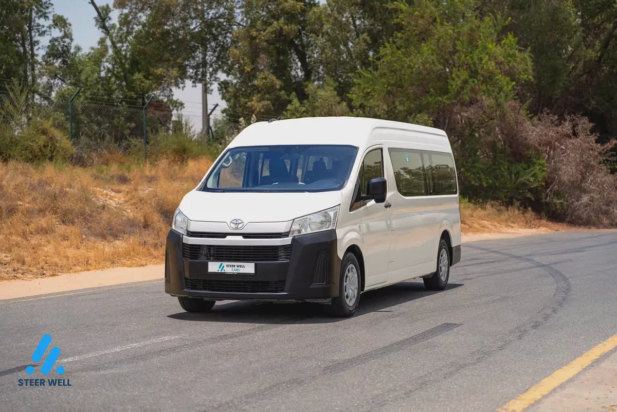 2020 Toyota Hiace GL H300 3.5L Petrol Manual 13-Seater Passenger Van | GCC Specs