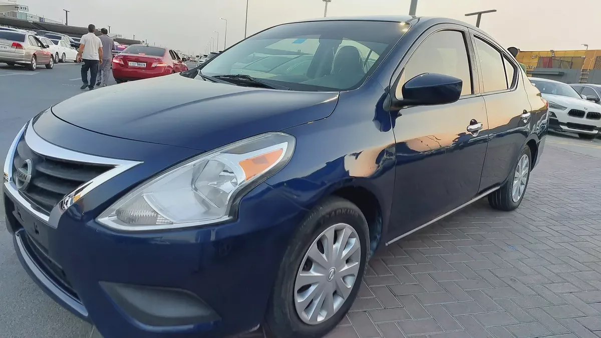 Nissan Versa SV 2019 American Specs-12-12