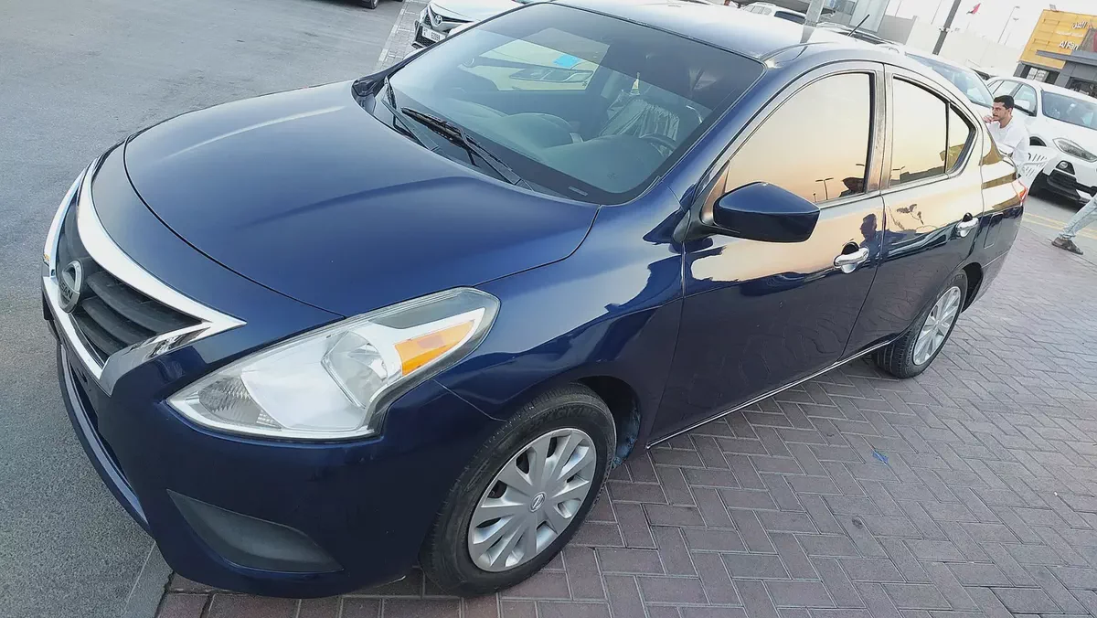 Nissan Versa SV 2019 American Specs-13-13