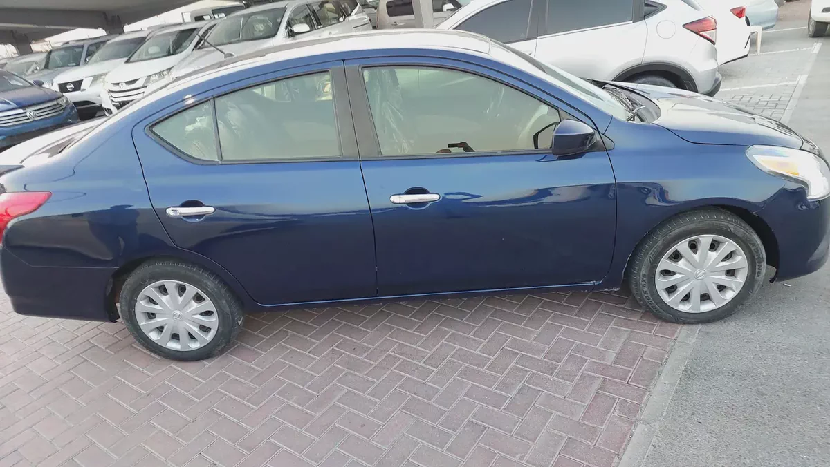 Nissan Versa SV 2019 American Specs-2-2