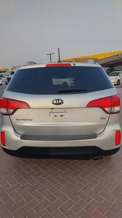 Kia Sorento GT-Line 2015 GCC Specs-6
