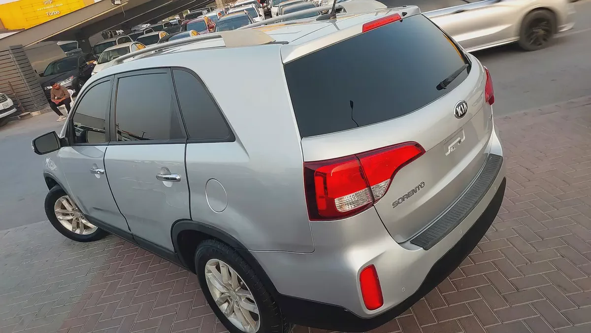 Kia Sorento GT-Line 2015 GCC Specs-9-9