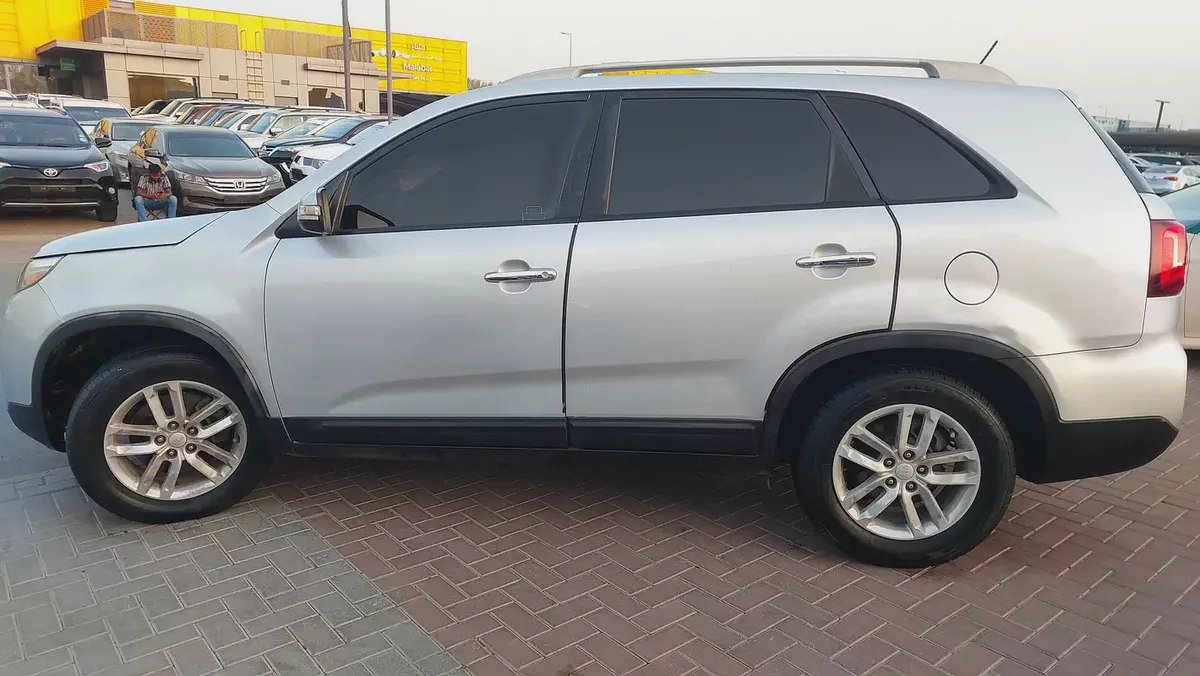 Kia Sorento GT-Line 2015 GCC Specs-11-11