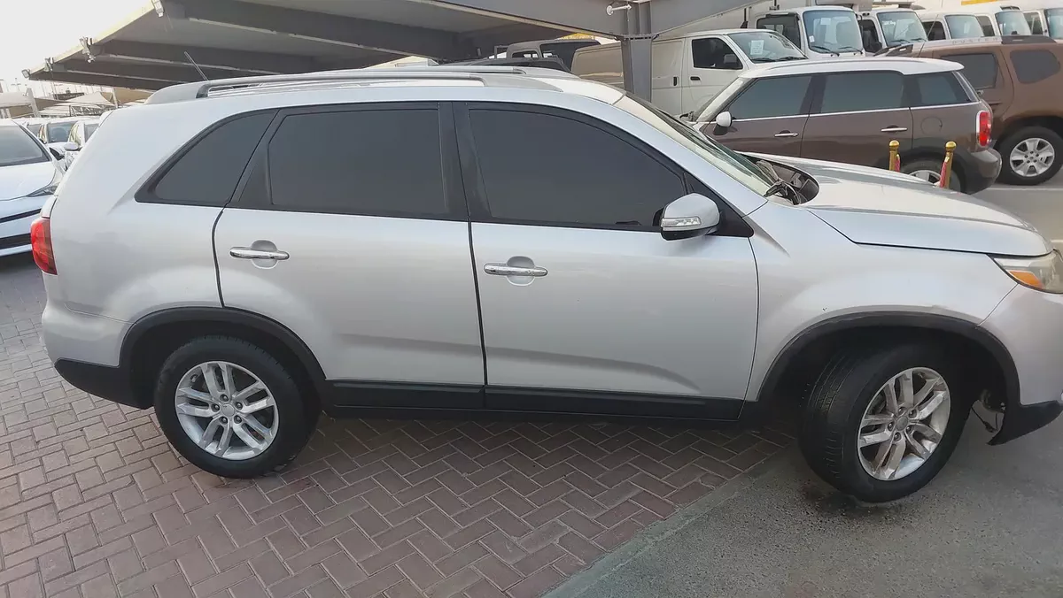 Kia Sorento GT-Line 2015 GCC Specs-3-3