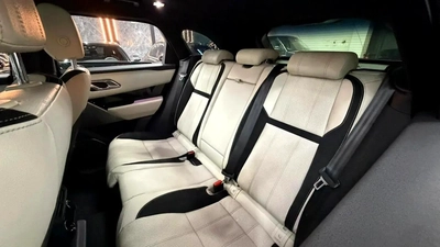 AED 1604/M | Velar P380 R Dynamic | GCC Specs | Warranty-5
