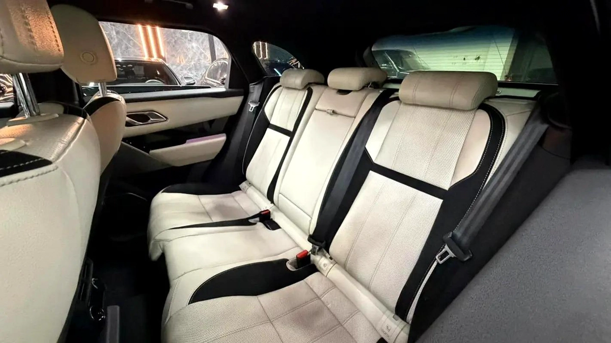 AED 1604/M | Velar P380 R Dynamic | GCC Specs | Warranty-5-5