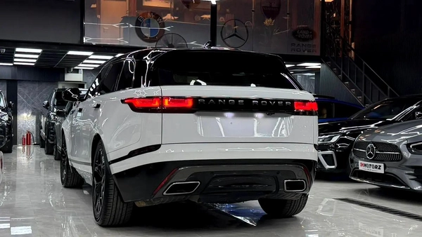 AED 1604/M | Velar P380 R Dynamic | GCC Specs | Warranty