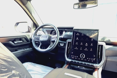 GMC YUKON DENALI- ONLY 4,000 AED PER MONTH AVAILABLE ON ZERO DOWNPAYMENT BANK FINANCE AND CASH-12