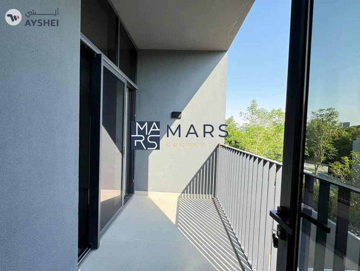 | Ready to Move | Luxury Villa | Green Community