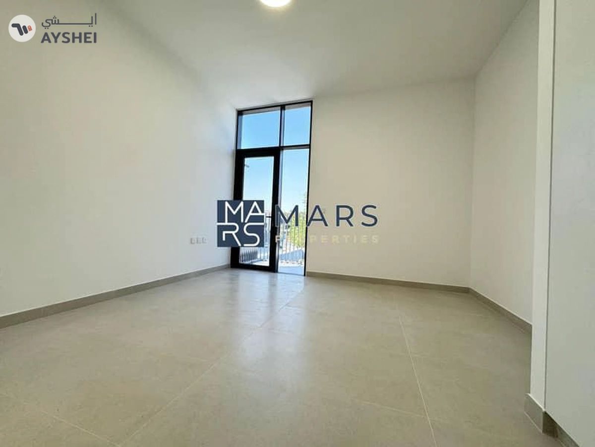 | Ready to Move | Luxury Villa | Green Community